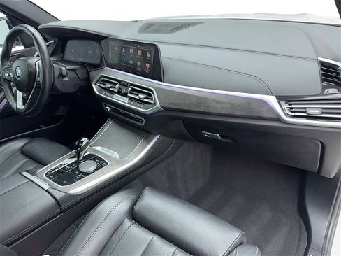 Used 2022 BMW X5 sDrive40i w/ Premium Package image 48