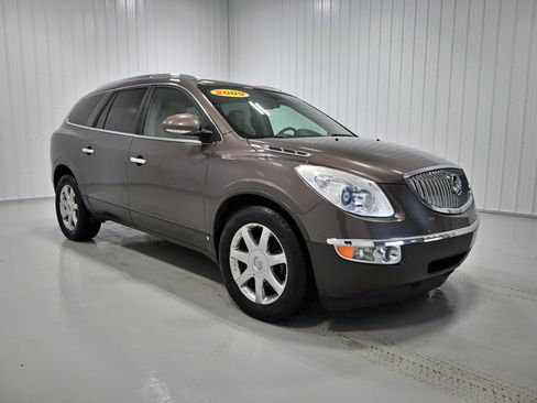 Used 2009 Buick Enclave CXL w/ Entertainment Package #4 AWD/4WD image 2