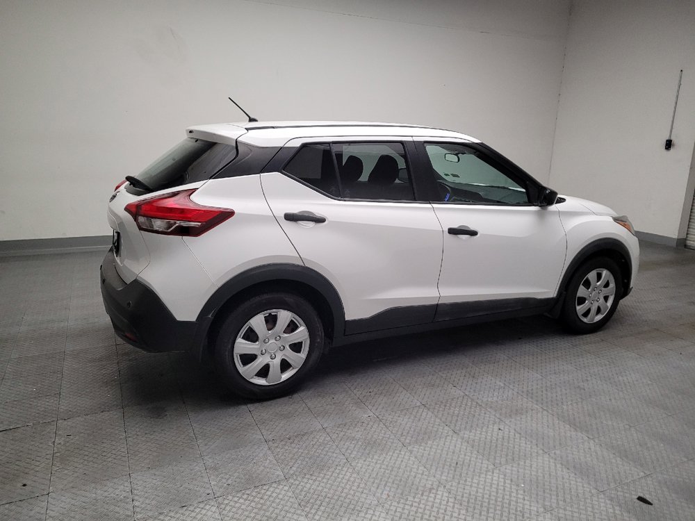 Used 2020 Nissan Kicks S FWD image 10