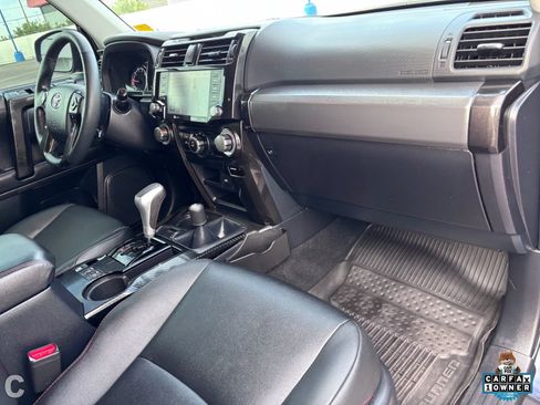 Used 2024 Toyota 4Runner TRD Off-Road Premium w/ Moonroof Package AWD/4WD image 11