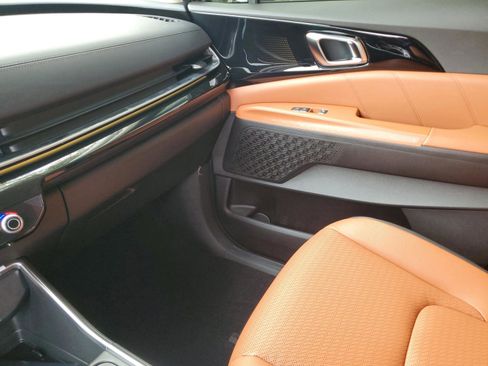 New 2026 Kia Carnival SX Prestige image 18