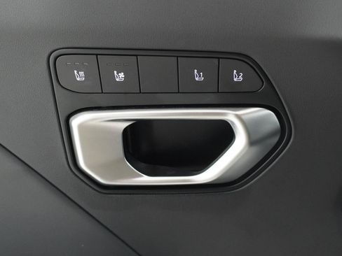 Used 2025 Kia K4 GT-Line w/ GT-Line Premium Package FWD image 23