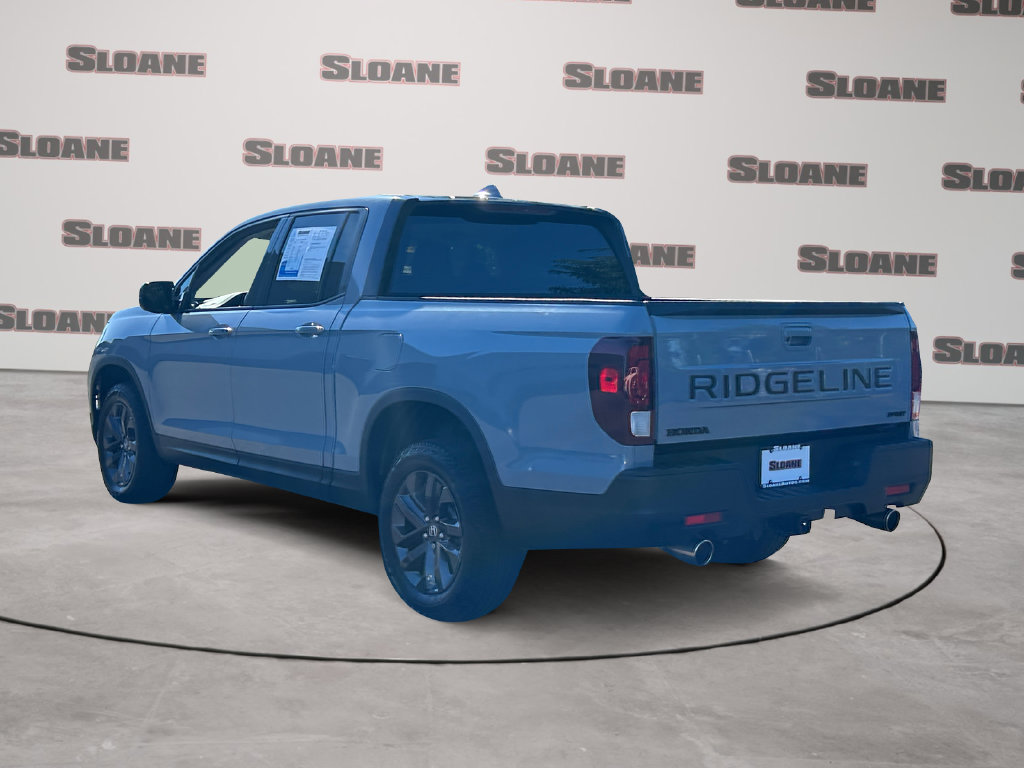 Certified 2024 Honda Ridgeline Sport image 3