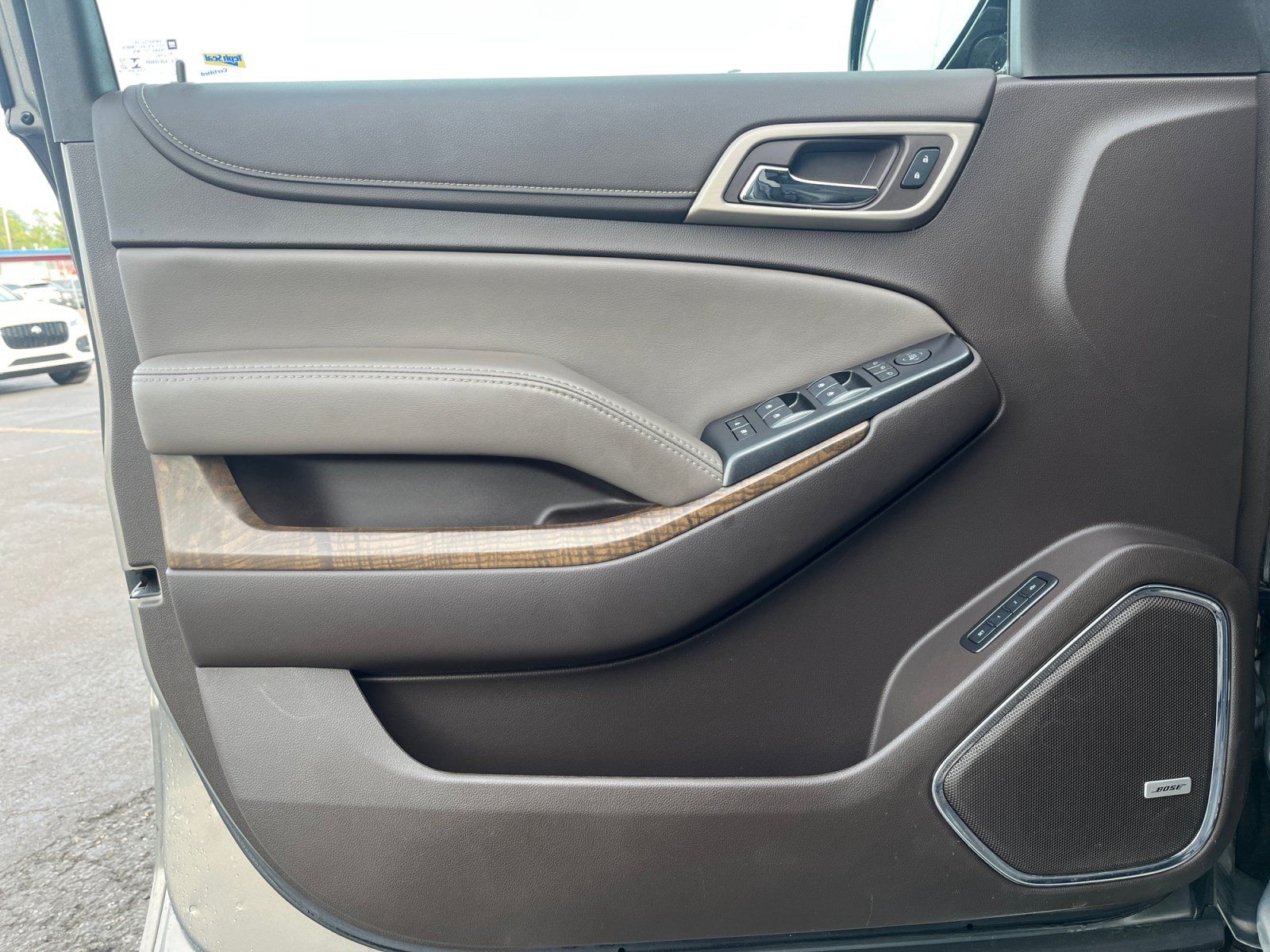 Used 2019 GMC Yukon Denali AWD/4WD image 13