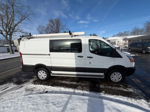 Used 2019 Ford Transit 250 130 Low Roof w/ Exterior Upgrade Package image 4