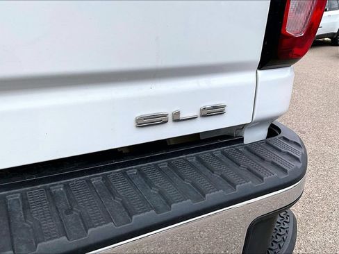 Used 2022 GMC Sierra 2500 SLE w/ SLE Convenience Package RWD image 24