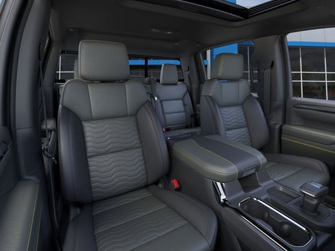 New 2026 Chevrolet Silverado 1500 ZR2 AWD/4WD image 16