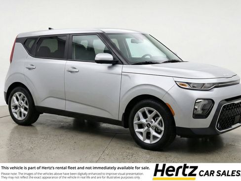 Used 2025 Kia Soul LX w/ LX Technology Package image 1