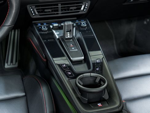 Certified 2024 Porsche 911 Carrera GTS image 28