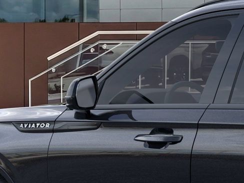 New 2026 Lincoln Aviator Reserve w/ Jet Appearance Package RWD image 52