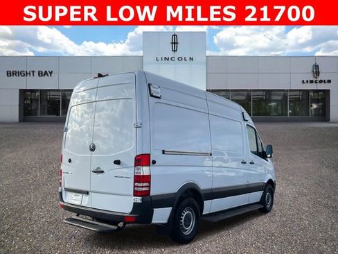Used 2015 Mercedes-Benz Sprinter 2500 image 5