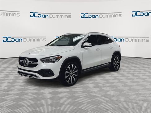 Used 2021 Mercedes-Benz GLA 250 4MATIC image 4