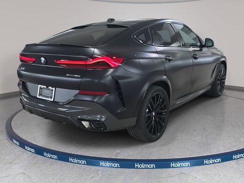 New 2026 BMW X6 xDrive40i w/ Climate Comfort Package image 4