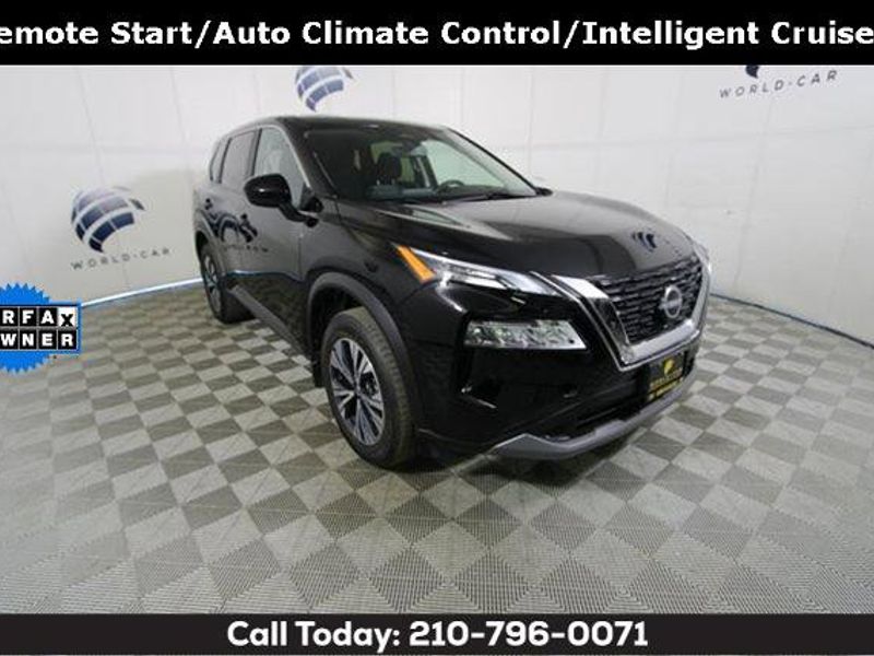 Certified 2023 Nissan Rogue SV image 1