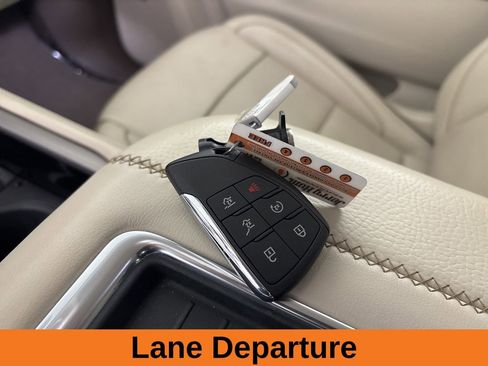 Used 2021 GMC Yukon XL Denali image 20