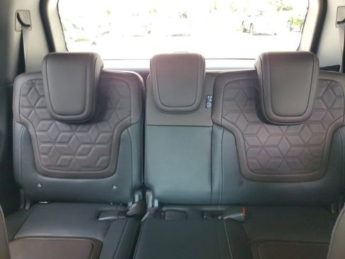 Certified 2025 Nissan Armada Platinum Reserve RWD image 11