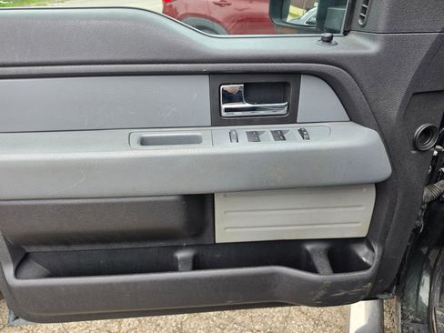 Used 2013 Ford F150 XLT w/ Mid Equipment Group AWD/4WD image 5