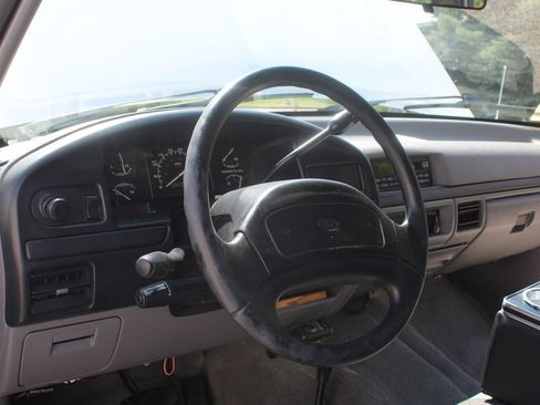 Used 1997 Ford F350 4x4 Crew Cab image 12