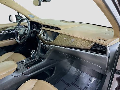 Used 2020 Cadillac XT6 Premium Luxury w/ Platinum Package image 33