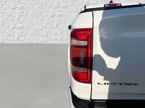 Used 2023 RAM 1500 Limited w/ Body Color Bumper Group image 10