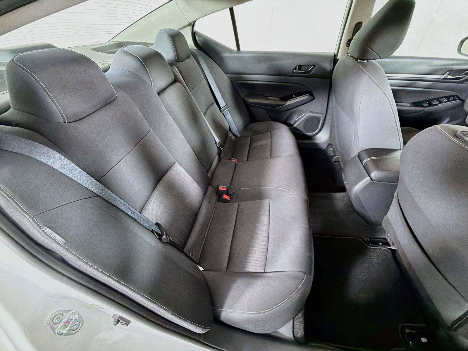 Used 2023 Nissan Altima 2.5 SV AWD/4WD image 28