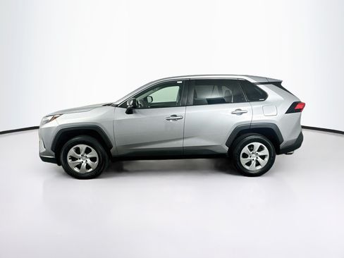 Used 2025 Toyota RAV4 LE FWD image 4
