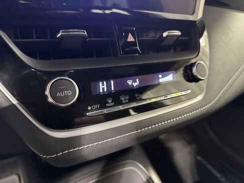 Used 2023 Toyota Corolla SE image 25