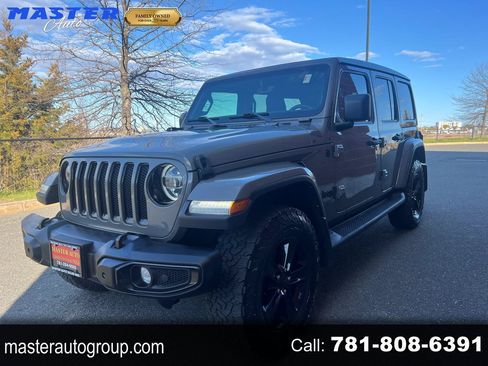 Used 2022 Jeep Wrangler Unlimited Sahara AWD/4WD image 1