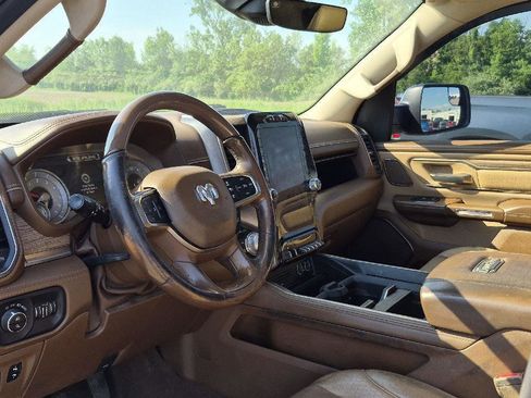 Used 2019 RAM 1500 Laramie Longhorn AWD/4WD image 9