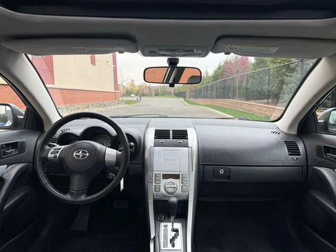 Used 2006 Scion tC image 19