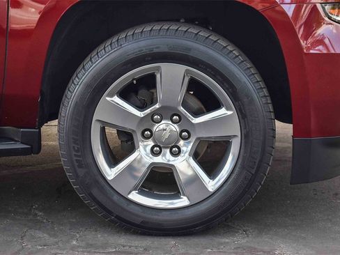 Used 2020 Chevrolet Suburban LS w/ Enhanced Driver Alert Package image 10