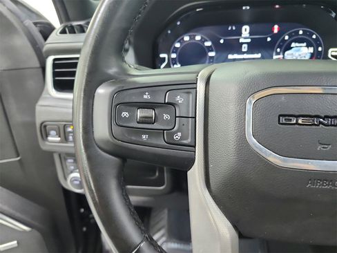 Used 2023 GMC Yukon Denali image 25