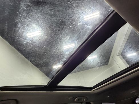 Used 2023 Honda Pilot Elite image 2