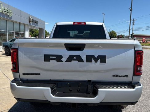 Used 2026 RAM 2500 Big Horn AWD/4WD image 12
