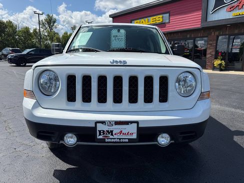 Used 2016 Jeep Patriot High Altitude image 2