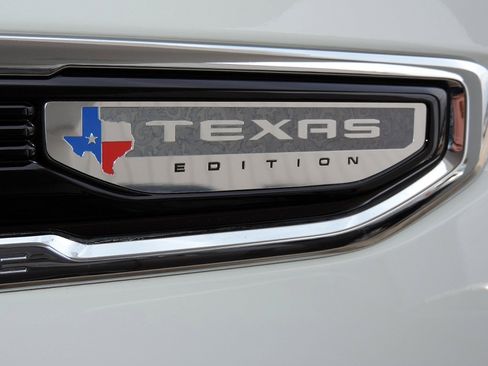 Certified 2023 GMC Sierra 1500 SLT image 21