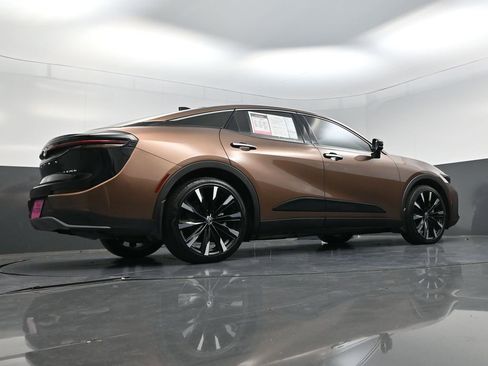 Used 2025 Toyota Crown Platinum image 19