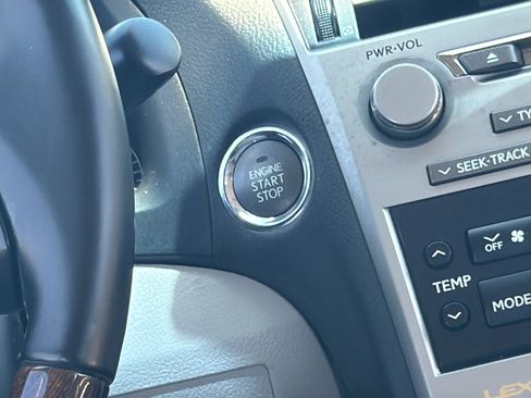Used 2011 Lexus RX 350 2WD w/ Premium Pkg image 24