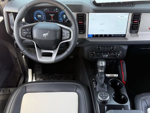 New 2026 Ford Bronco Outer Banks AWD/4WD image 10