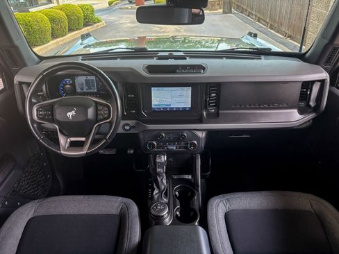 Used 2022 Ford Bronco Big Bend AWD/4WD image 2