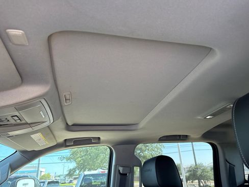 Used 2015 GMC Sierra 2500 Denali w/ Driver Alert Package AWD/4WD image 14