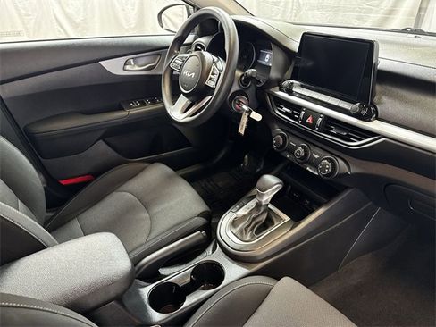 Used 2024 Kia Forte LXS image 25