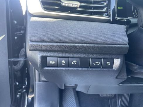 Used 2025 Toyota Camry LE FWD image 21