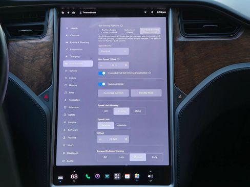 Used 2020 Tesla Model S Long Range Plus AWD/4WD image 18