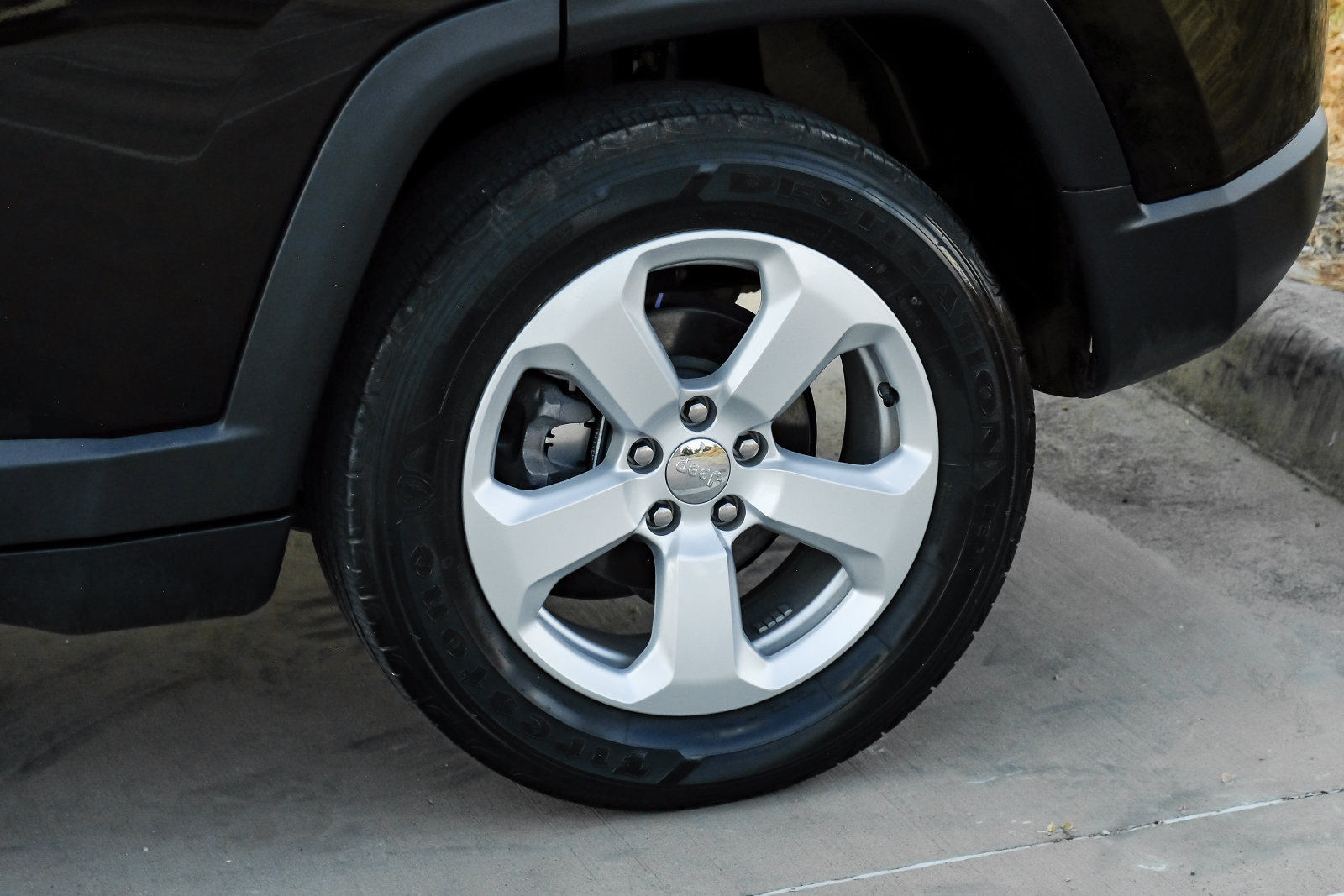 Used 2021 Jeep Compass Latitude w/ Driver Assistance Group FWD image 59