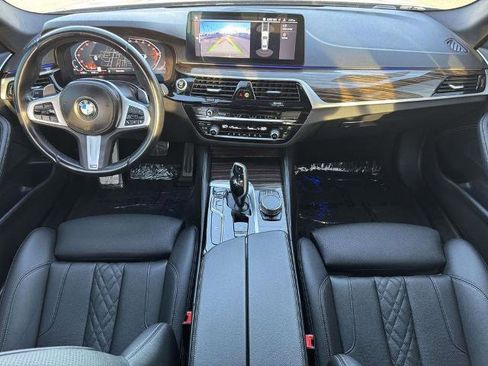 Used 2023 BMW 540i w/ M Sport Package image 8