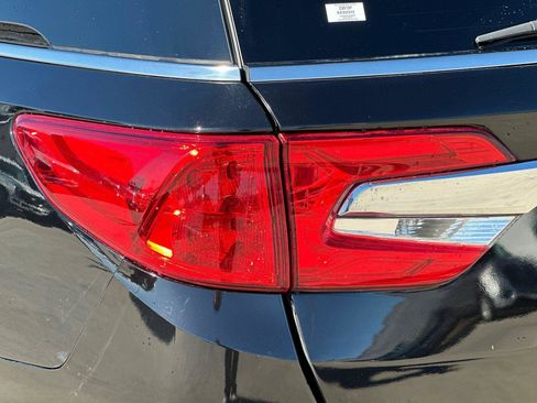 Used 2018 Honda Odyssey Elite image 34