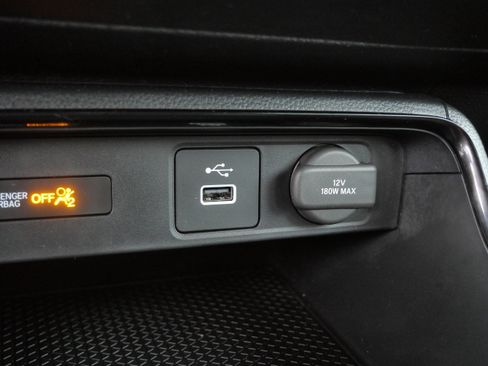 Used 2024 Honda CR-V LX image 31