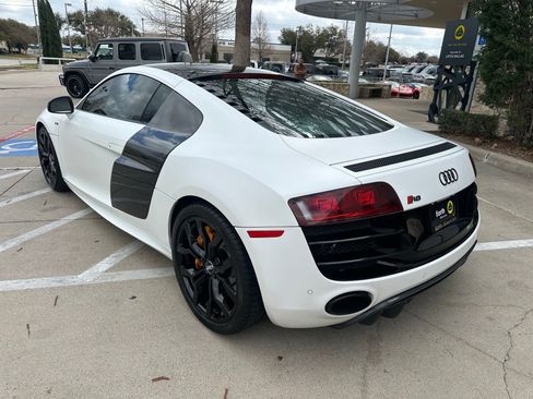 Used 2010 Audi R8 V10 image 5