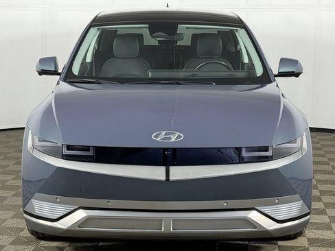 Used 2023 Hyundai Ioniq 5 Limited AWD/4WD image 16